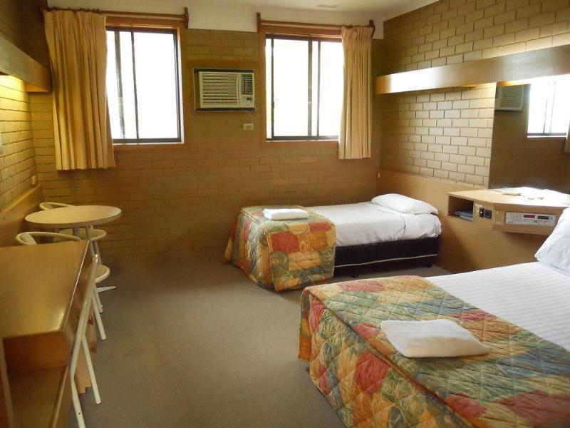 Prom Country Lodge Foster Εξωτερικό φωτογραφία
