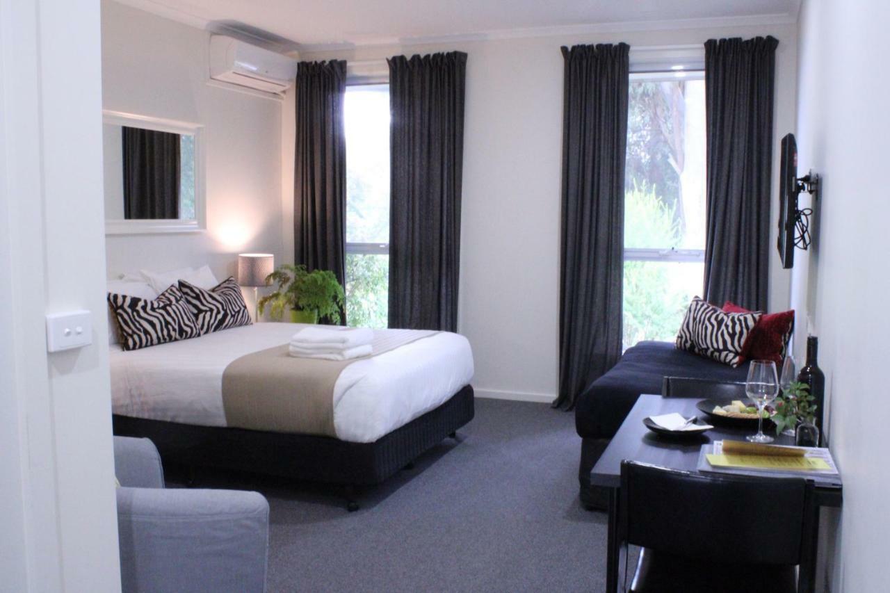 Prom Country Lodge Foster Εξωτερικό φωτογραφία