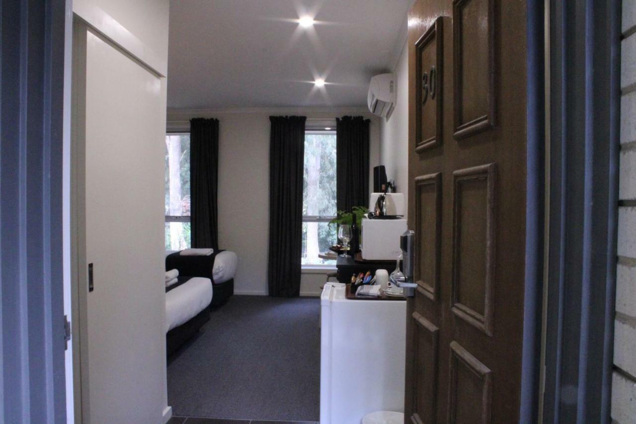 Prom Country Lodge Foster Εξωτερικό φωτογραφία